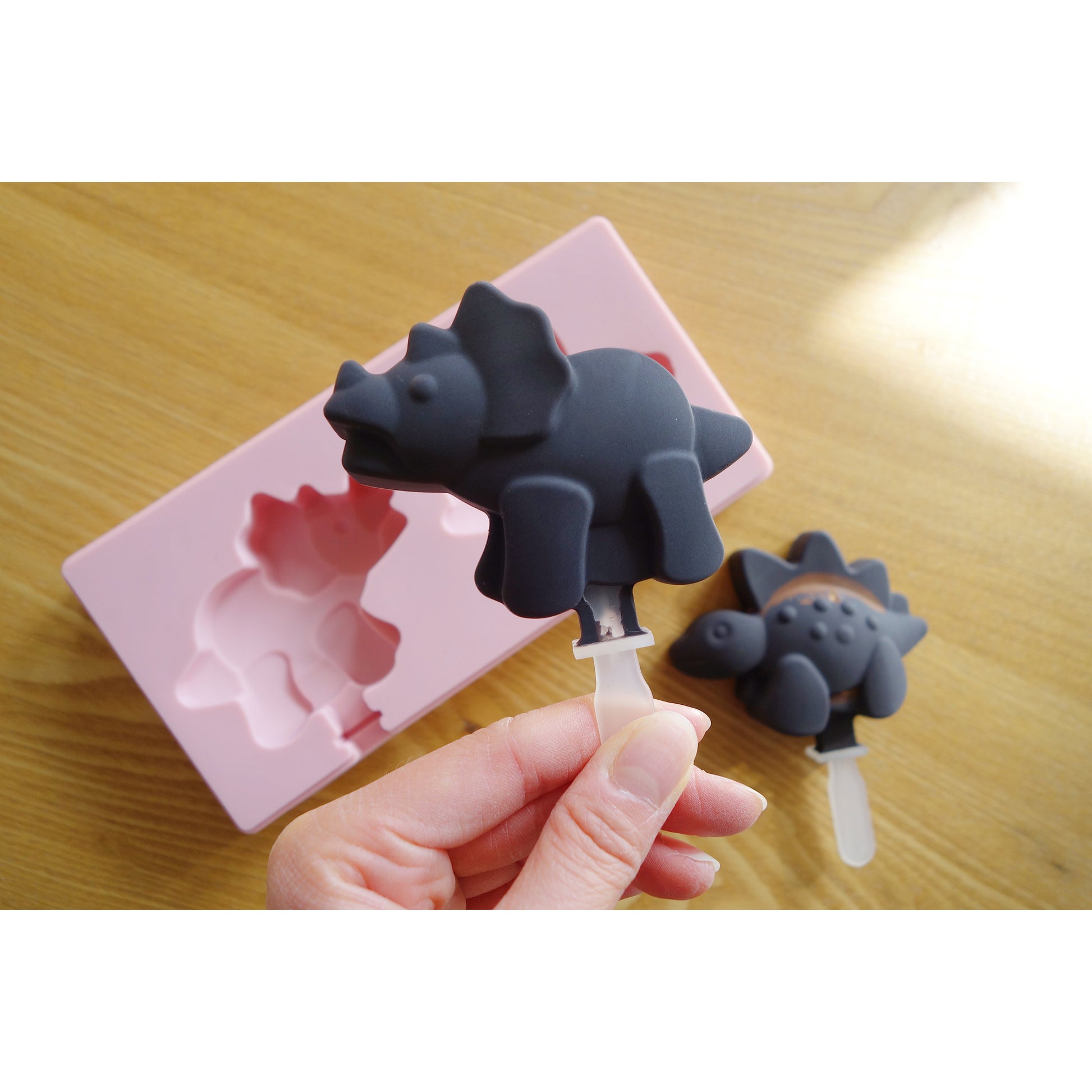 dinosaur cakesicle mold yummy gummy molds